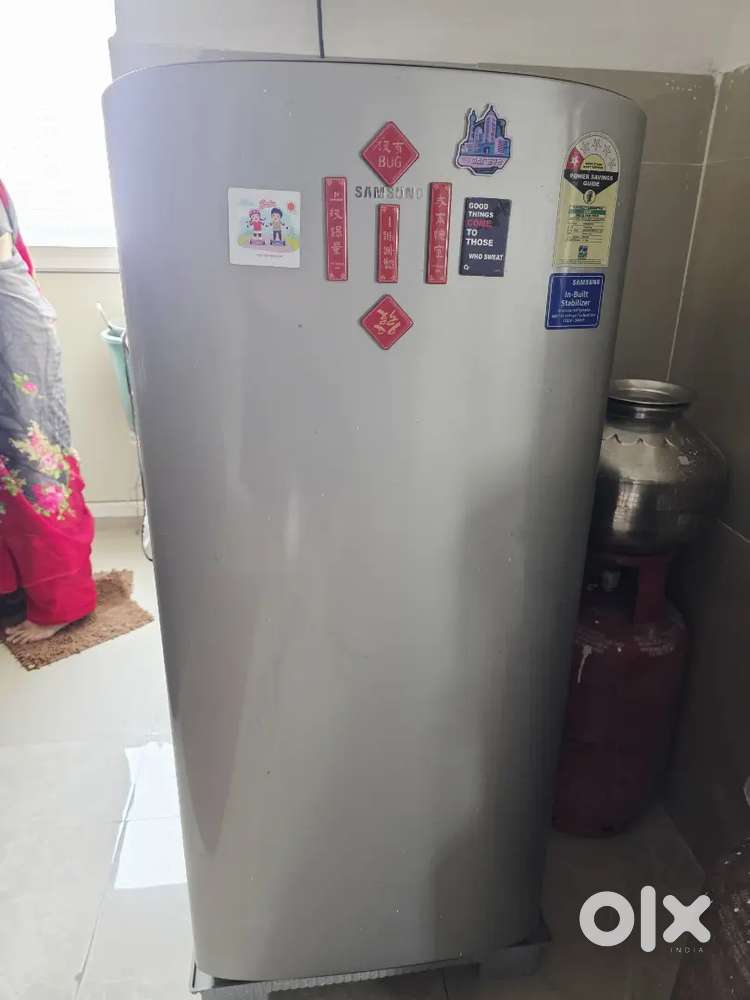 SAMSUNG FRIDGE 120-150 LTR CAPACITY