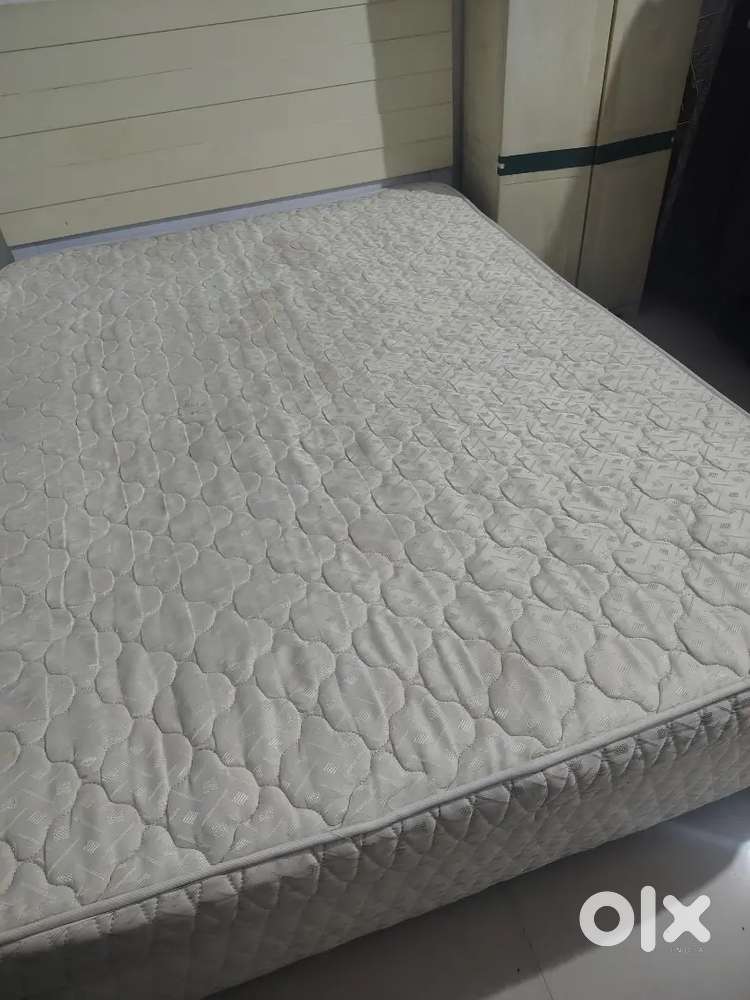 Matress ,Kitchen caboard , Bureau