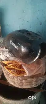 Splendar plus ka tank visor side pannel hai