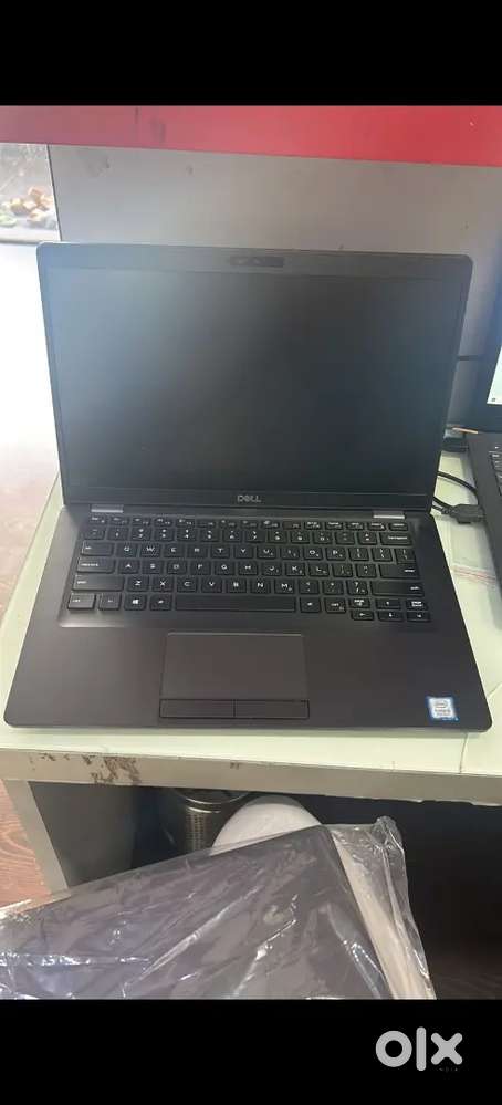 Dell 5400 i5 8th
