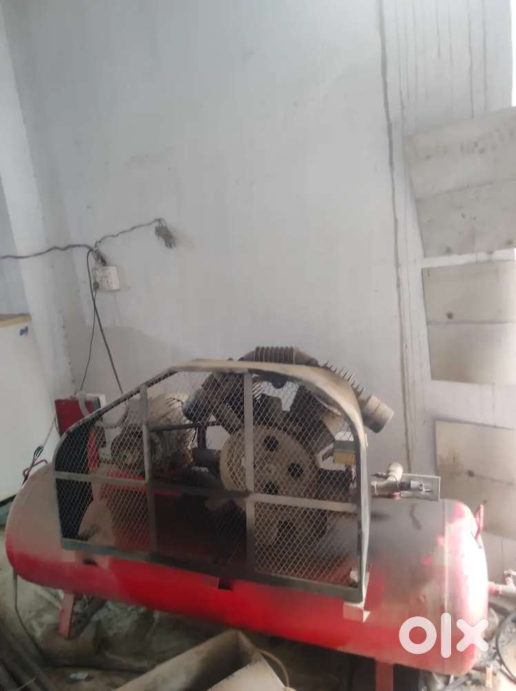 Non woven bags machine