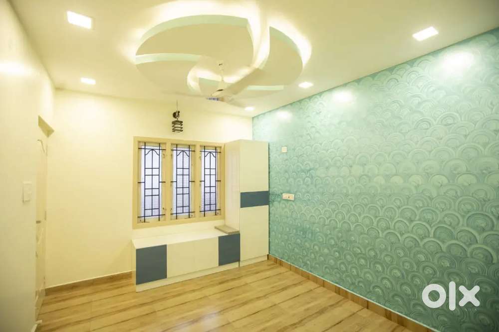 Luxury 2 BHK flat at pozhichalur