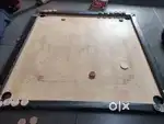 Carrom board