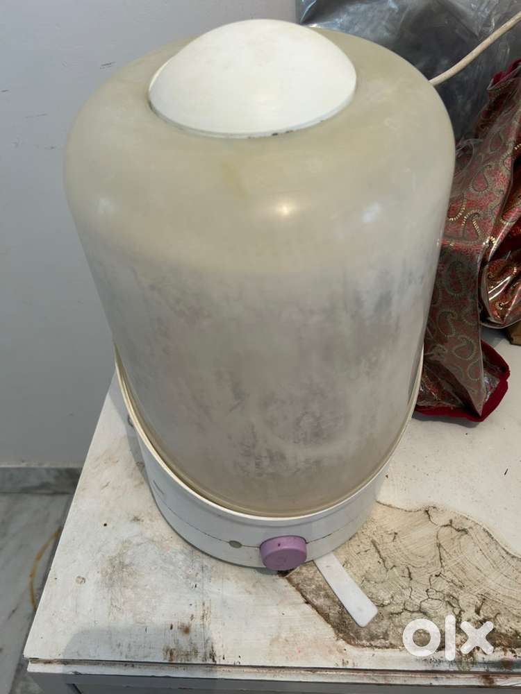 Chicco baby bottle steriliser