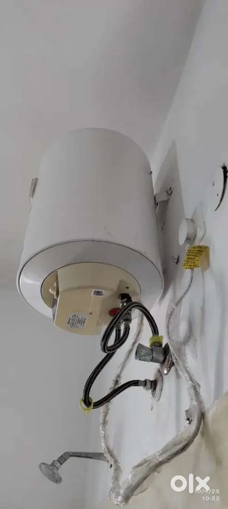 Bajaj shakit 25L water geyser