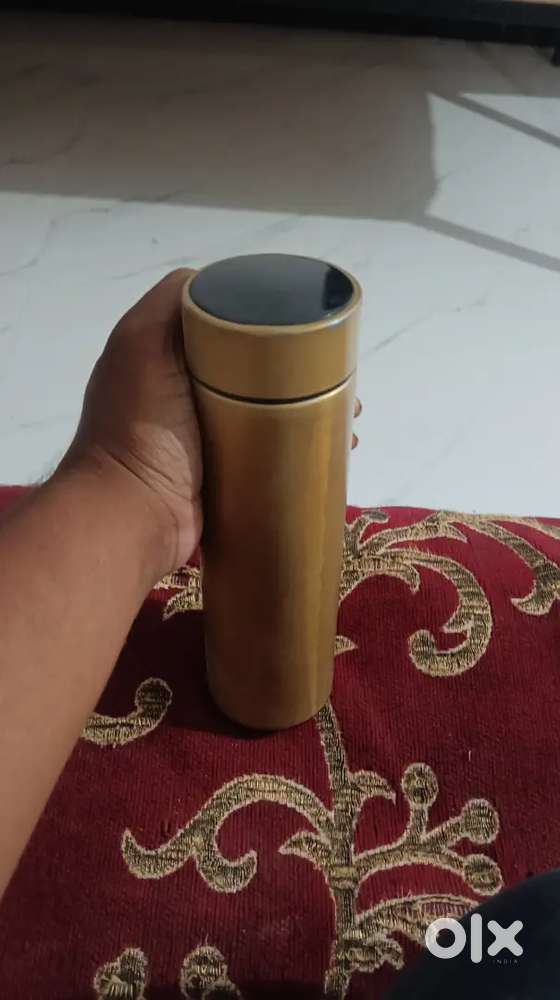 Water bottle LED
