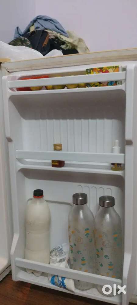White westing house fridge