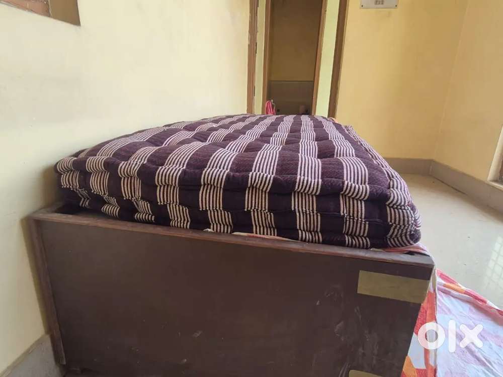 Single Bed Cotton Mattress – Comfortable & Affordable