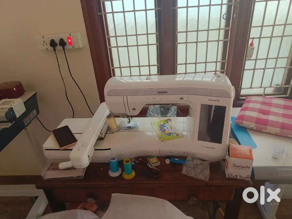 Computer embroidery machine