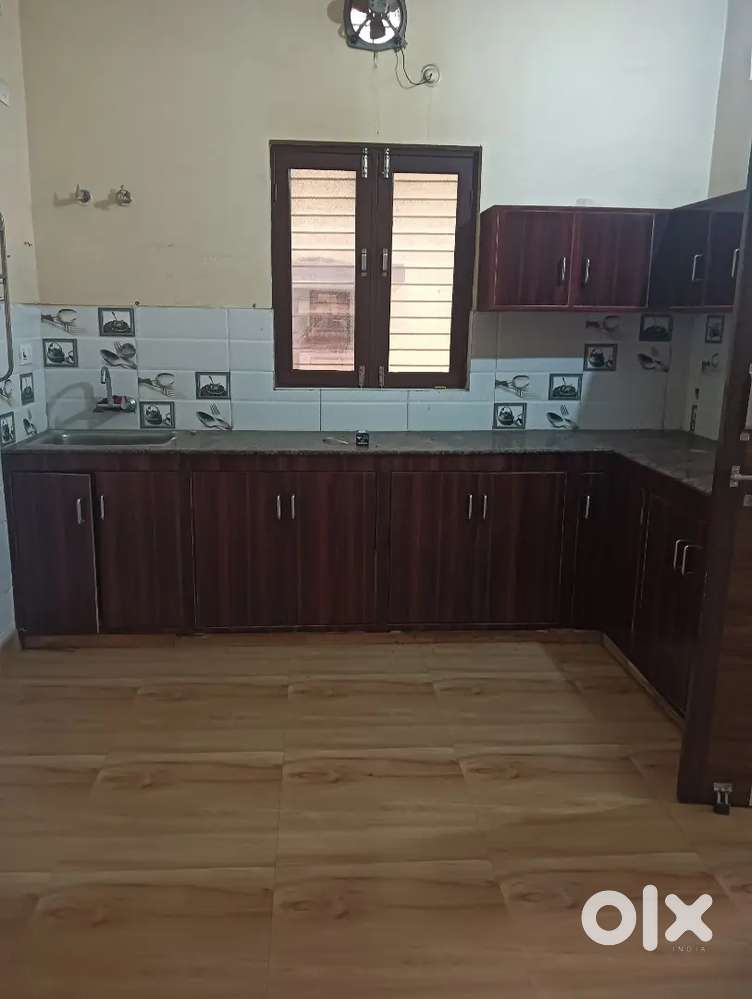 2 BHK independent room set available for rent at affordable price !