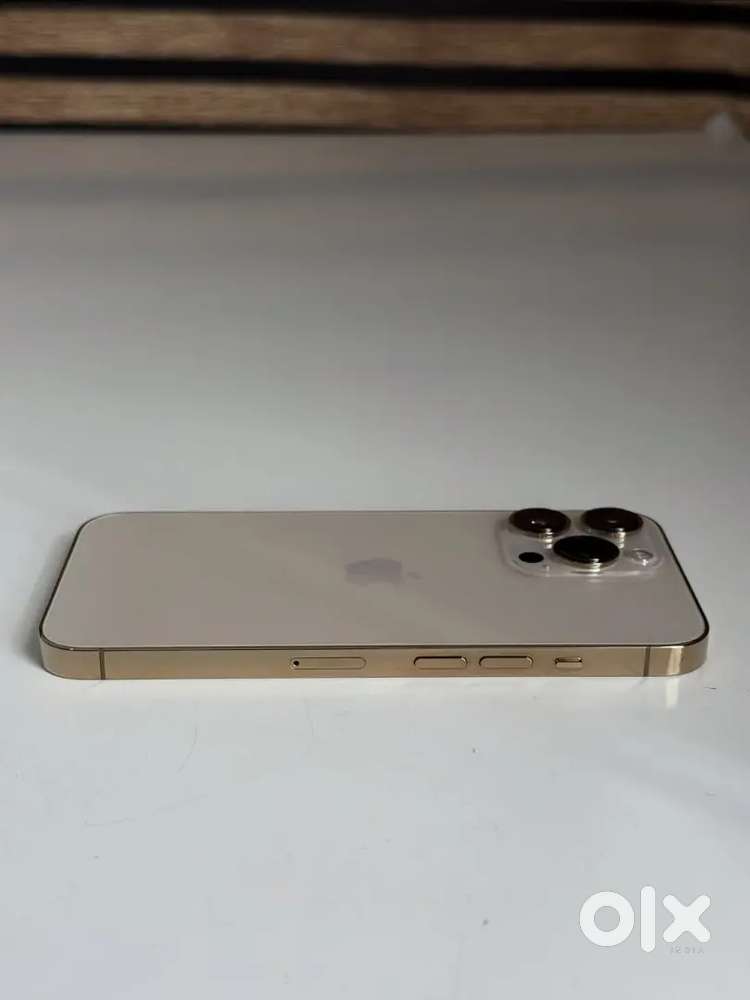 iPhone 13 pro  128GB – Like New, Original Accessories, Warranty Valid