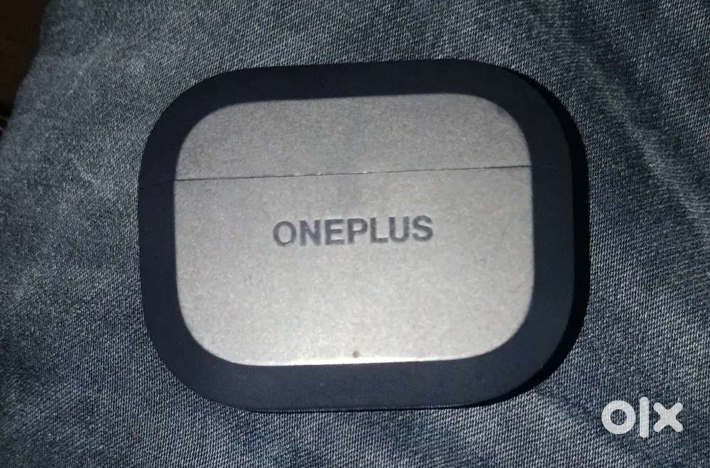 OnePlus Nord 3r earbuds 17 days old new one no problem just needmoney
