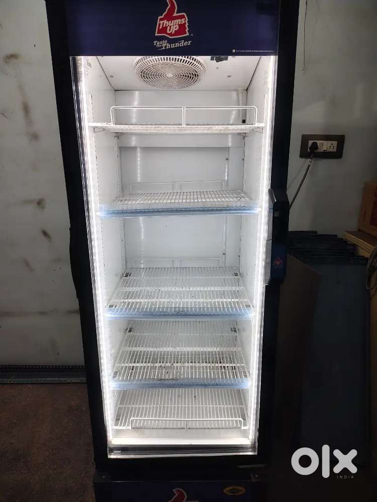 Selling commercial Fridge