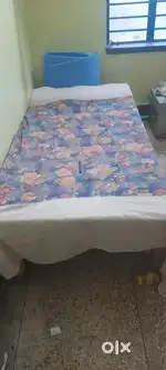 PG.ONLY LADIES&MALE.(Separate Building )