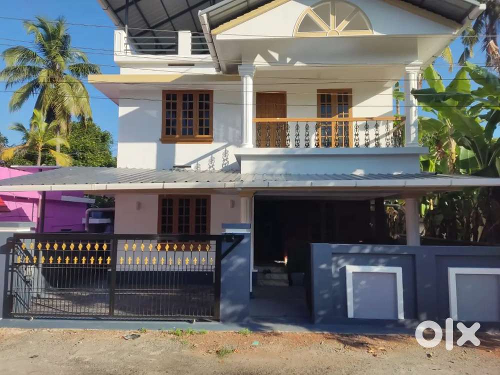 Town new house and 5 cent plot