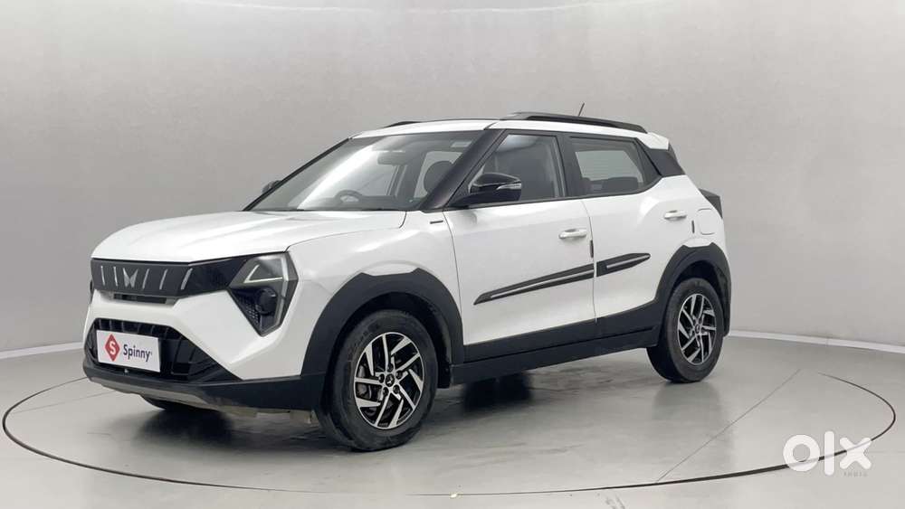 Mahindra XUV 3XO AX5L 1.2 Petrol AT, 2024, Petrol