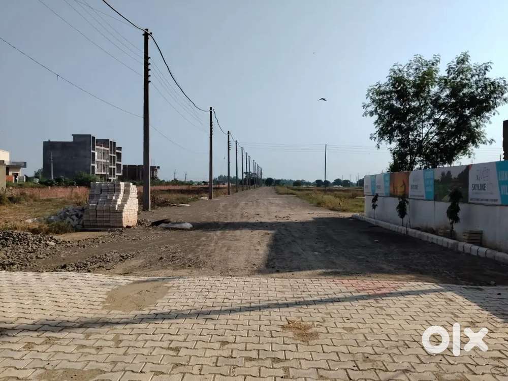 Good investment in plots at 26,900 per gaj 100gaj size