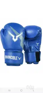 Boxing gloves
