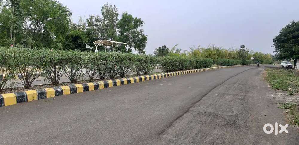 plot near godrej layout