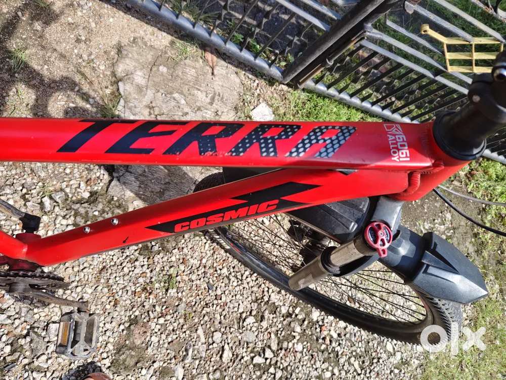 Mint condition cosmic with gear/without