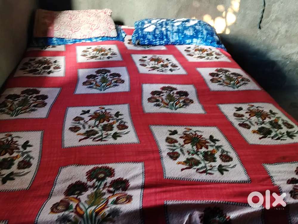 Wooden bed (chowki ) good condition