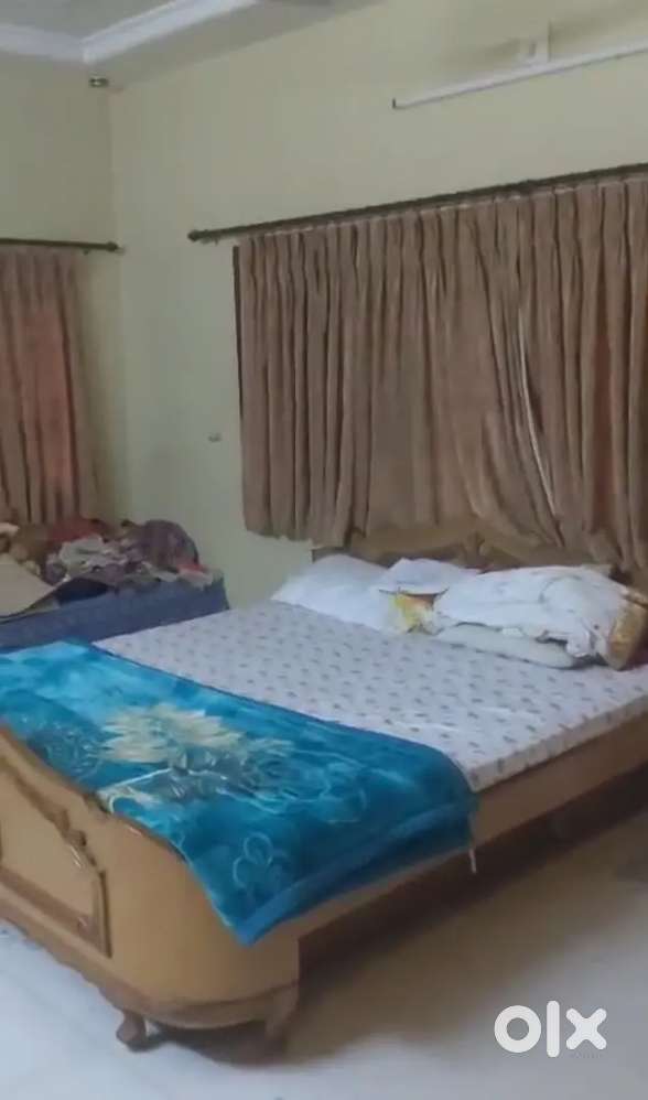 4BHK FULLY FURNISHED 325 PLOT AREA BUNGLOW ON SELL