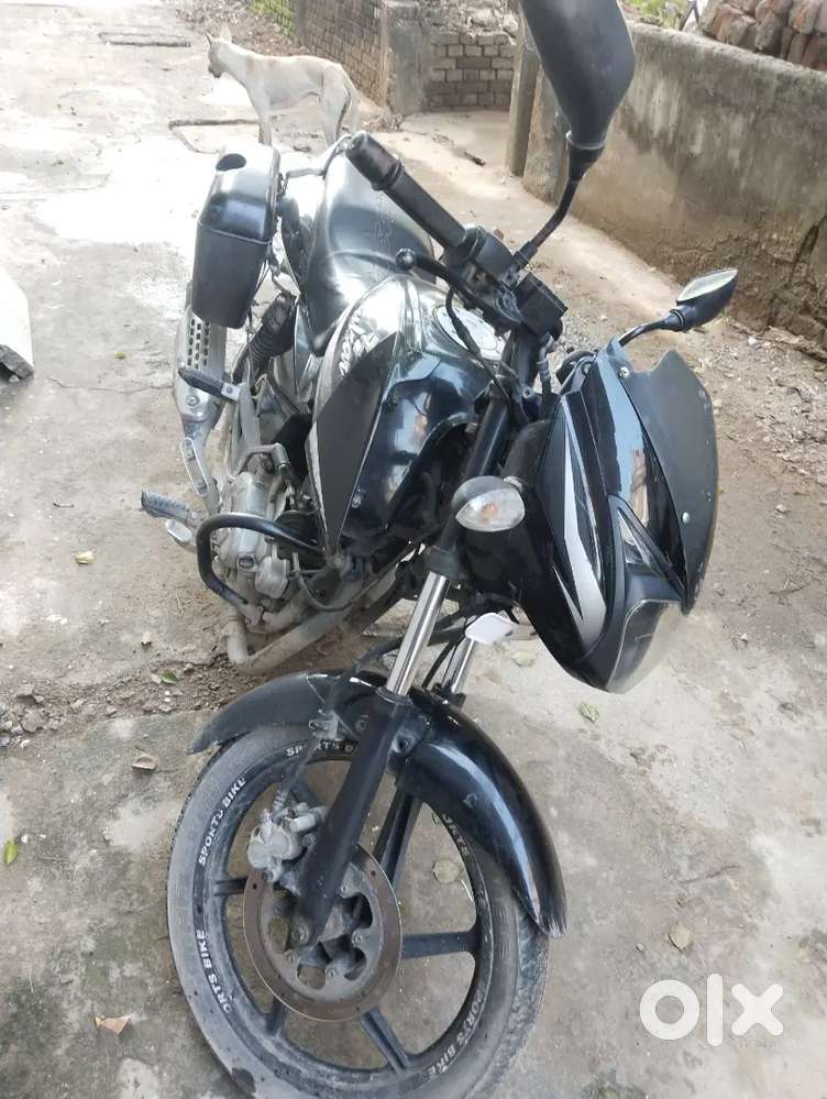 Pulsar 150
