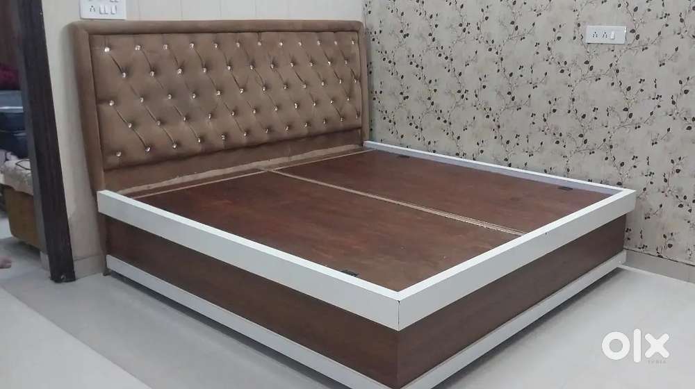 Double Size Bed