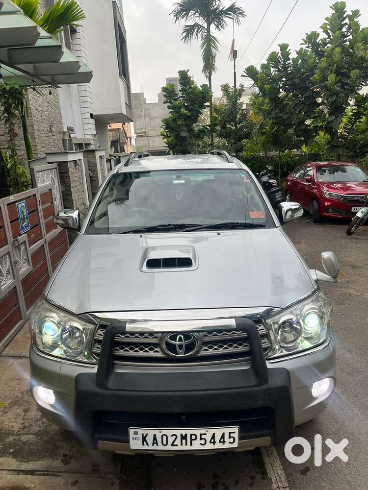 Toyota Fortuner 2010 Diesel Well Maintained