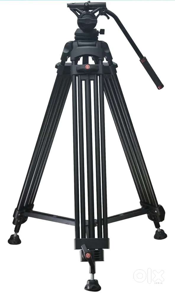 heavy tripod