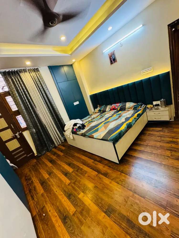 Flat house room on rent