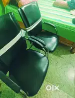 Stylish Office Chairs – Great Condition! (Minor Seat Sag, Priced Low!)