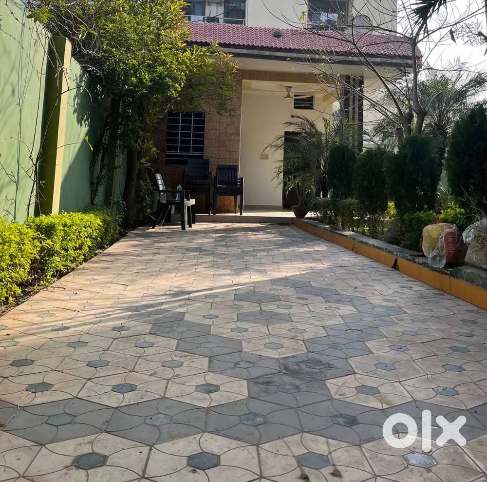 200 sq ft plot 300 meter from 200ft and entrance from 100ft road