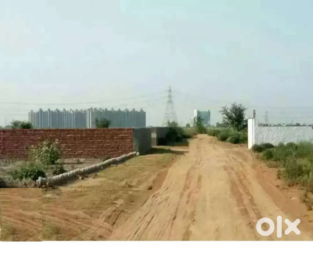 @4500 par gaj se fresh plot Noida, Sector-149.