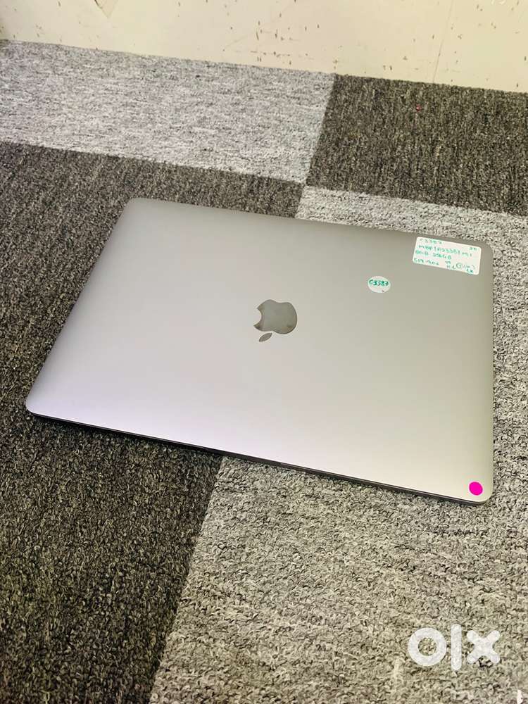 MacBook Pro  M1 Chip  16GB  1TB SSD  A2338  13inch  A2338 WRNTY