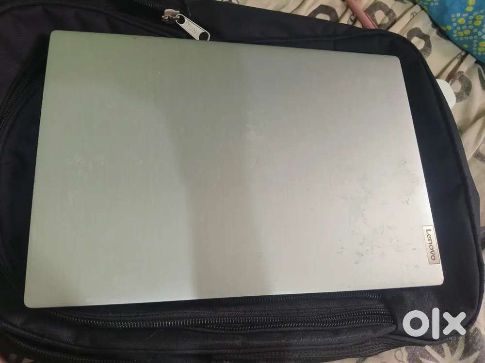 Lenovo ideapad slim 3 core i5  urjant sell