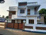 Aluva kadungalloor elokara 3 bedroom beautiful house