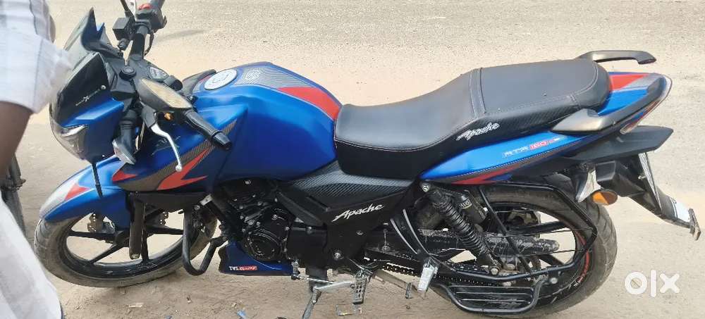 TOP MODEL BLUETOOTH CONNECTING