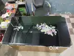 Caunter with courve Glass