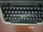 Manual Typewriter