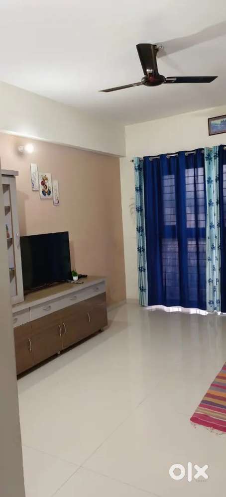 Need 1 working male roompartner