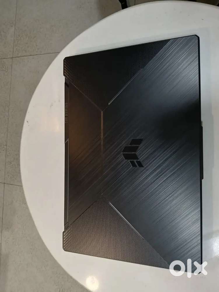 3 month use in waranty 2 years full nice condition no scratches