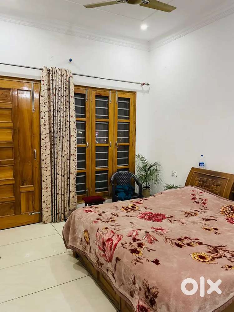 Independent 2BHK for rent in 25,000