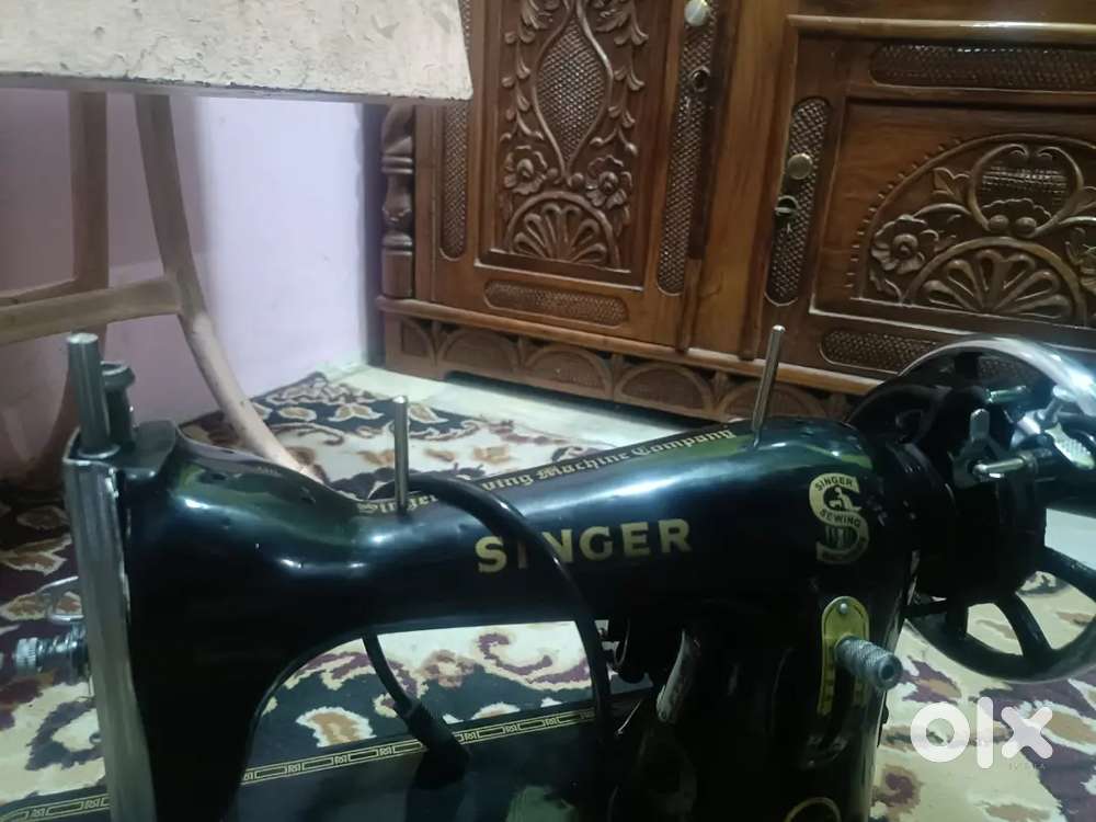 Singer sewing machine
