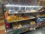 L shaped bake counter