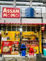 Male /female service staff for momo store