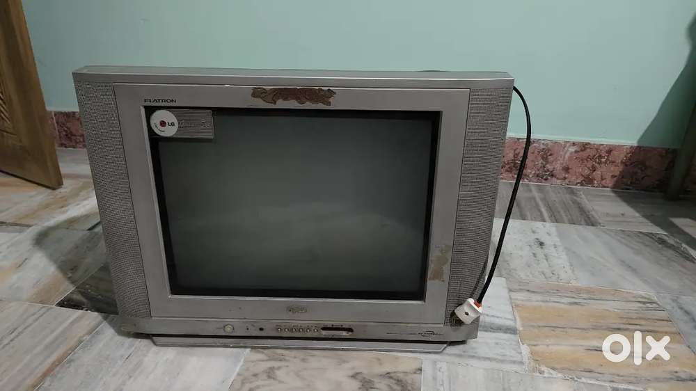 LG TV (Vintage Model)