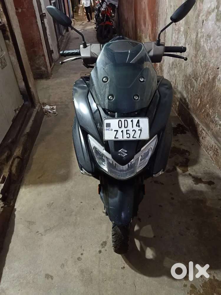 Suzuki burgmen