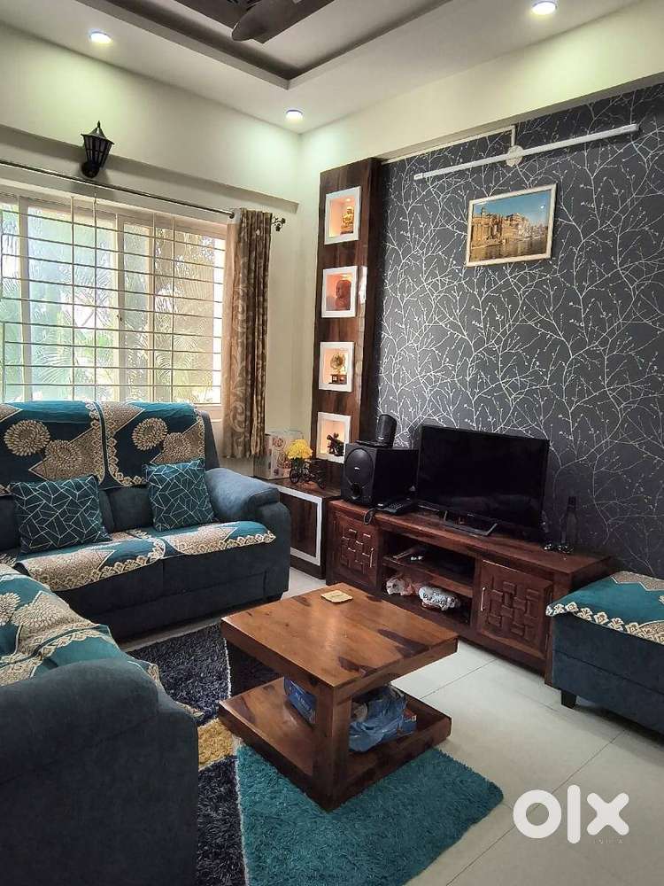 Semi-Furnished 2BHK for Lease – SVS Signature, KR Puram