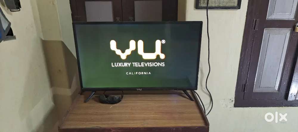 VU LED 32 INCH